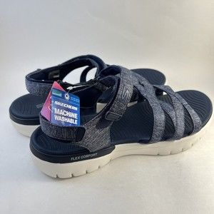 Skechers Performance Women’s On-The-Go Flex Finest Strap Sandals Wide NWOT Sz 10